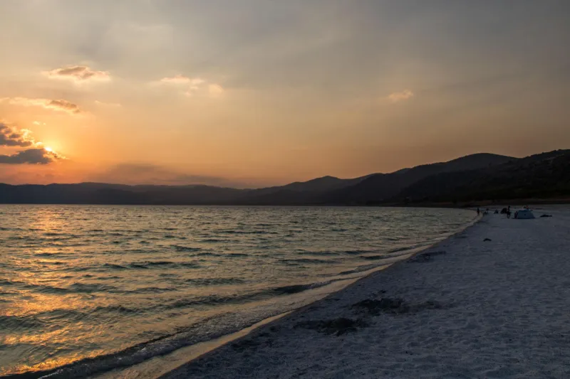 Burdur Seyahat Rehberi 2026: Salda Gölü ve Kibyra'da Doğa ile Tarihin Buluşması